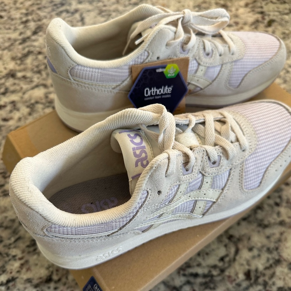 ASICS Lyte Classic Sz 9 / 40.5